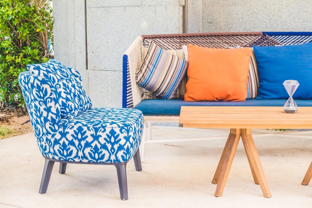 Outdoor Furniture Restoration in Qatar’s Harsh Climate