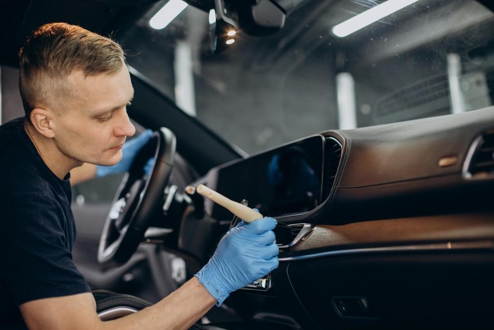 Dashboard and Trim Restoration in Qatar: Repairing Cracks, Fading, and Wear